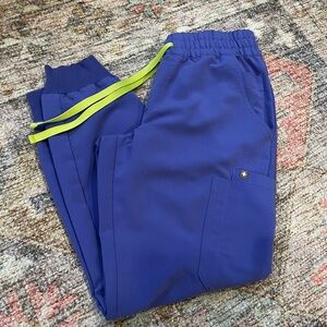 Uman Relaxed Jogger scrub